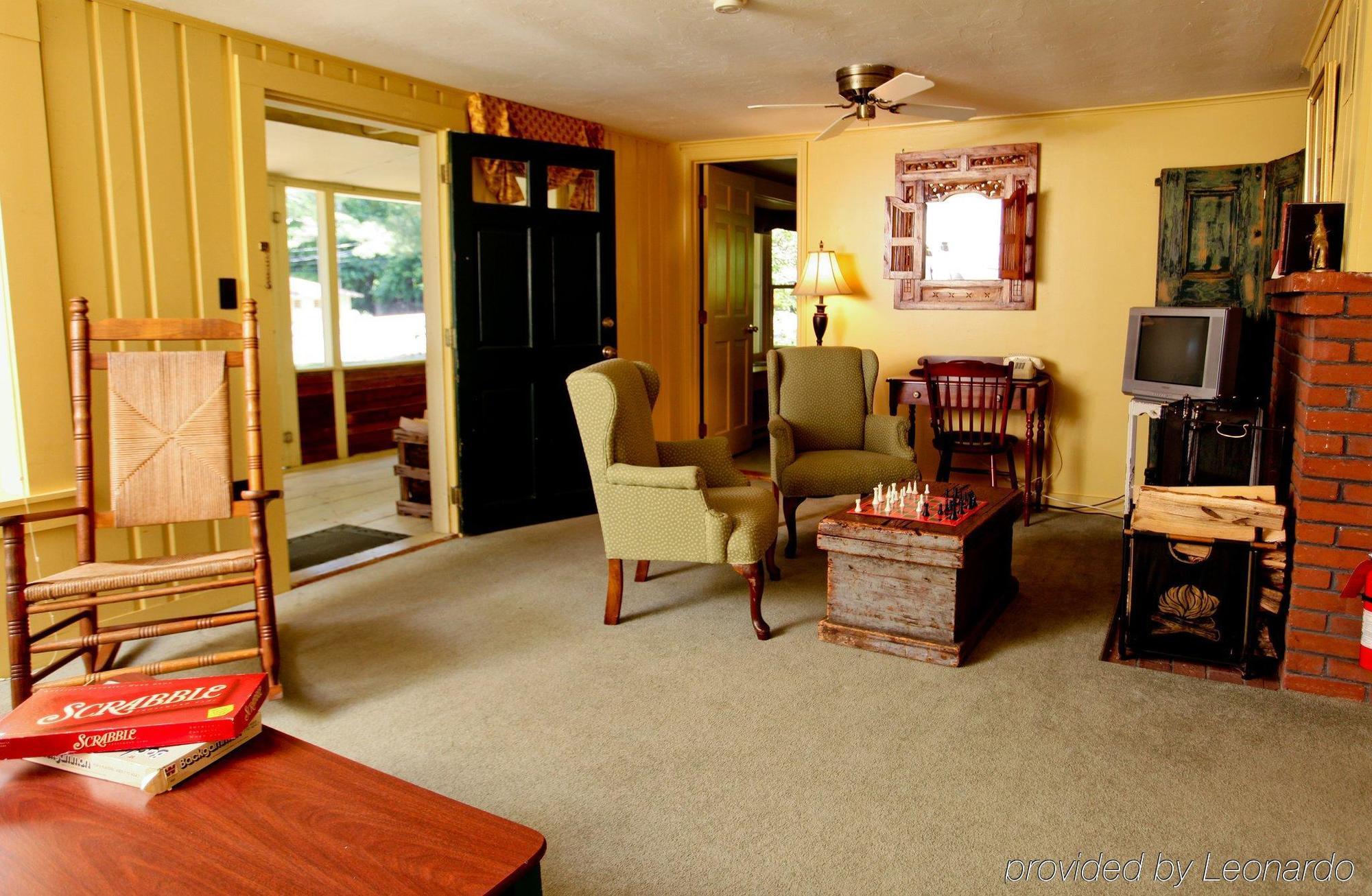The Manor On Golden Pond Bed & Breakfast Holderness Bilik gambar